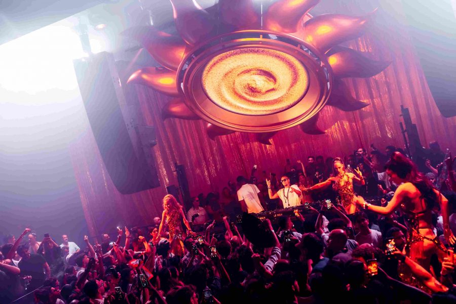 Disfruta de un nuevo evento de Francis Mercier en Hï Ibiza