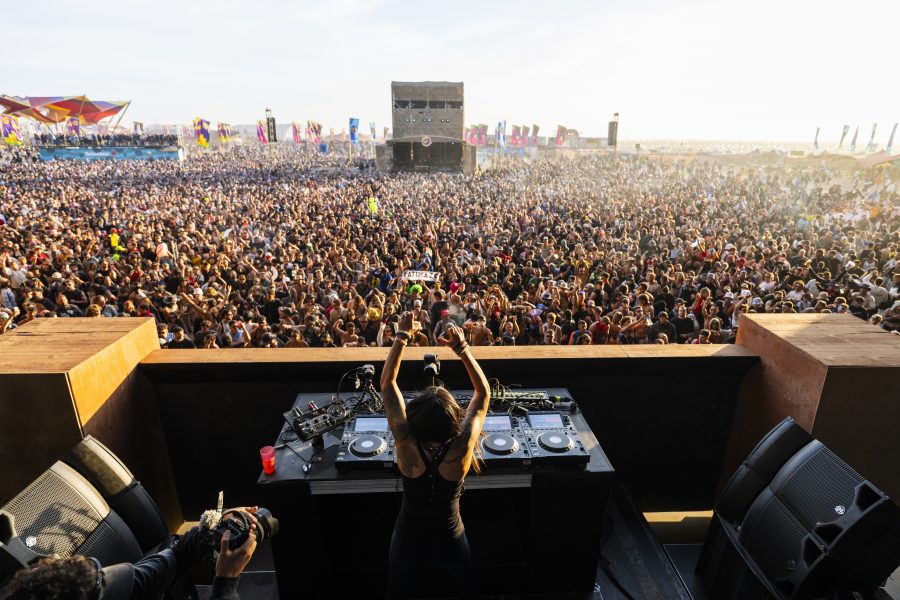 Monegros Desert Festival hará historia con un doble closing simultáneo