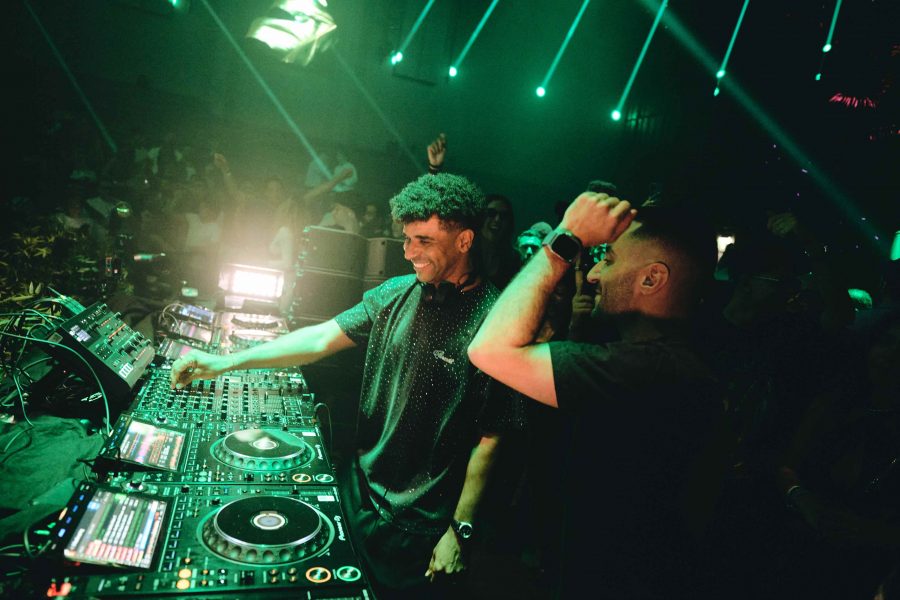 Disfruta de Jamie Jones b2b Franky Rizardo en Paradise