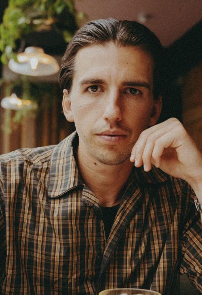 Únete a Josh Baker en Pyramid Ibiza