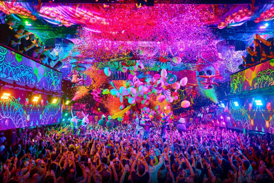 elrow cierra en [UNVRS] su temporada récord en Ibiza